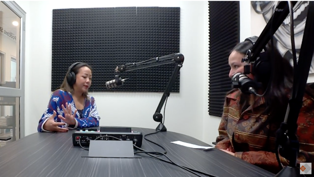 Dorothy Chang (Lynx Collective) and Isabella Chang (Your Third Base) sit down to discuss the growing community of tech start-up founders at Lynx Collective.